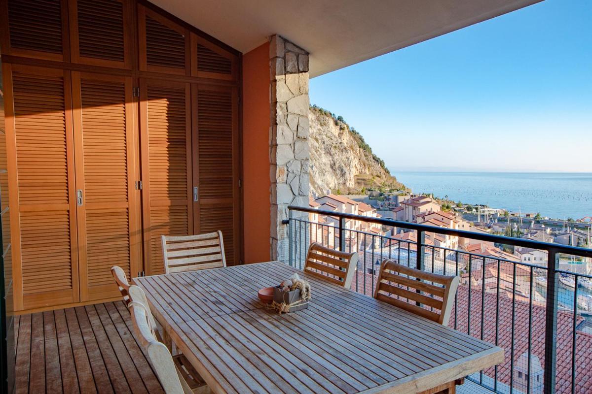 Portopiccolo Avolare Apartments In Borgo - Beach Included سيستيانا الغرفة الصورة